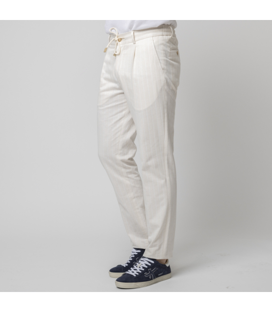 GRAN SASSO - Pantalon beige à pinces et rayures