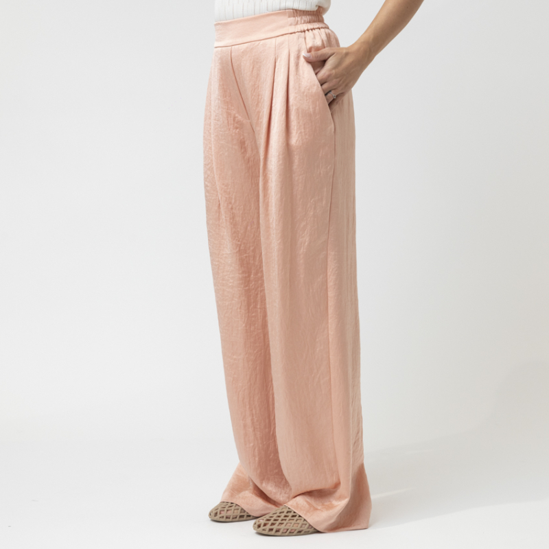 MARC CAIN - Pantalon rose en satin martelé 2