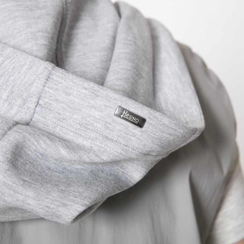 HERNO - Blouson à capuche sans manches