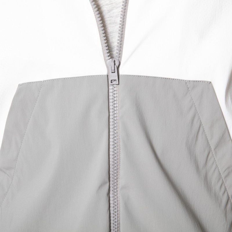 HERNO - Blouson à capuche sans manches